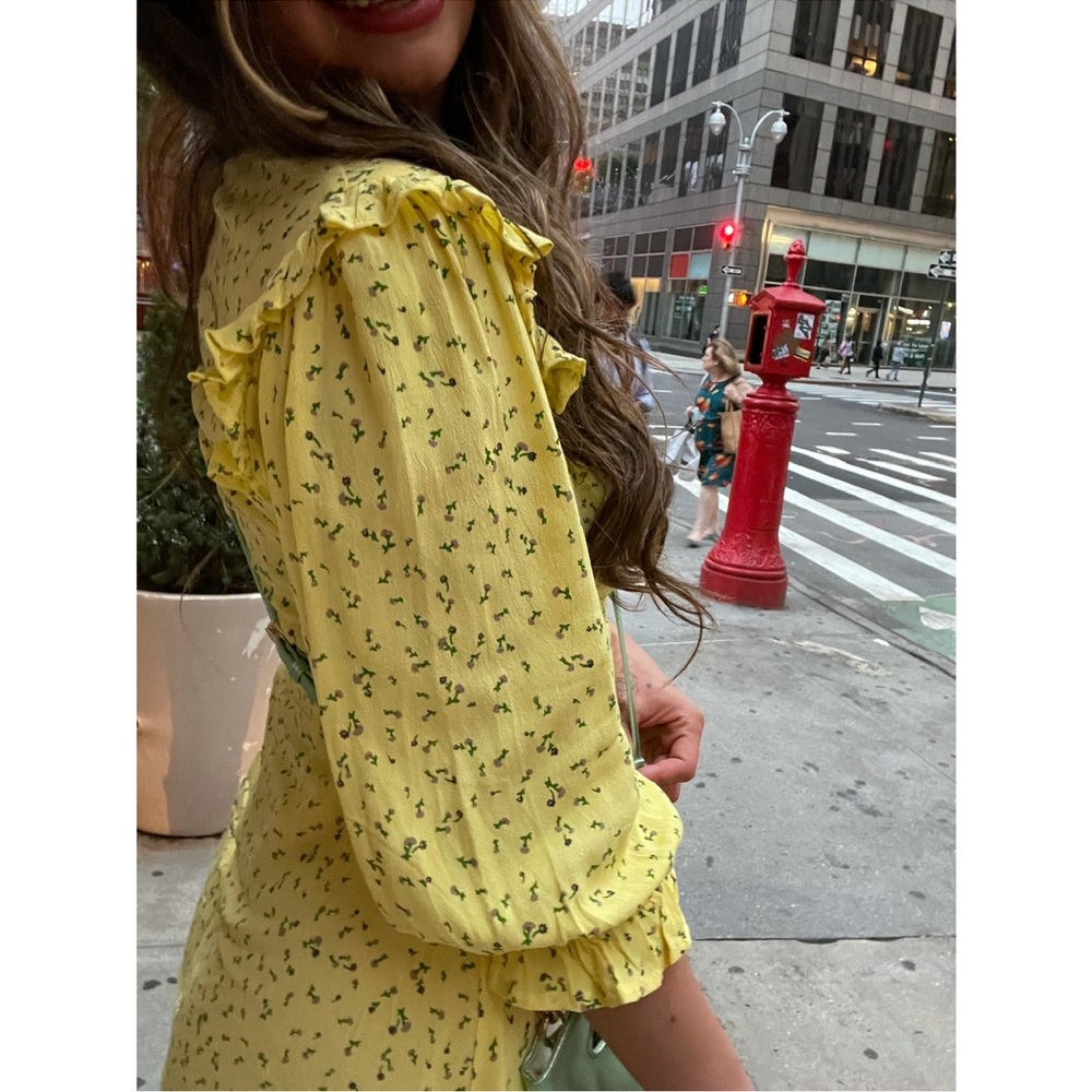 Edwina Mini Dress Faithfull The Brand Color: La Fica Floral (Yellow) View 2